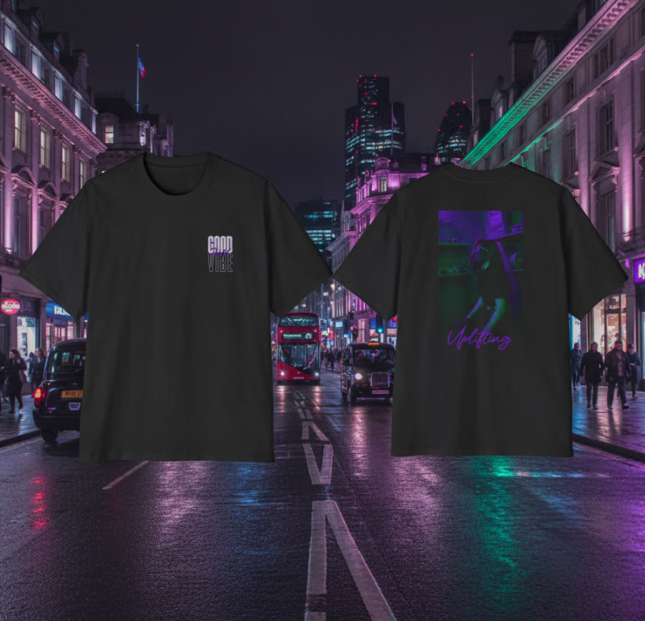 Oversized Tee — Vaporwave 'Good Vibes'